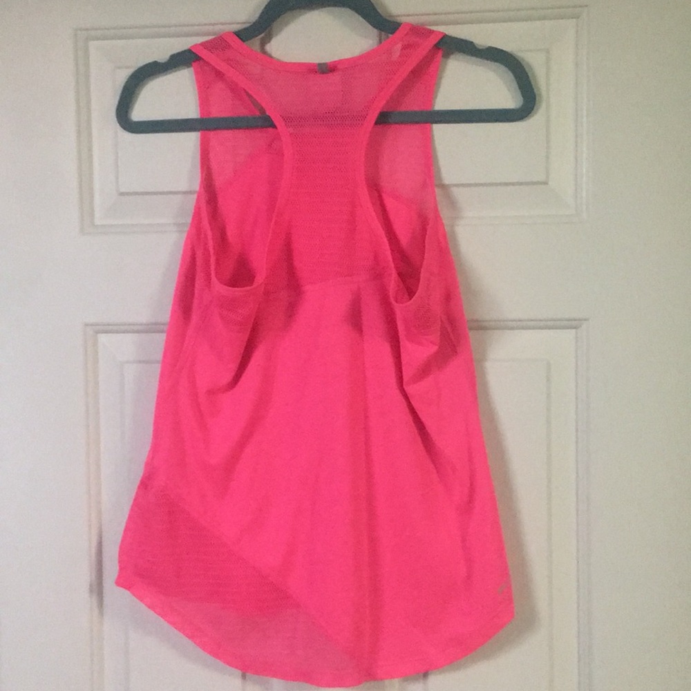 🎀 Nike Dri-Fit Tank Top Size Medium - Picture 2 of 5